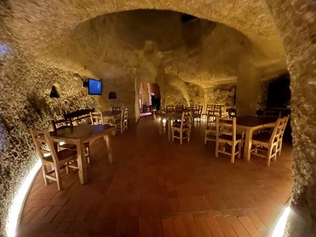 Cuevas de Valdevimbre