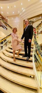 DE ENCAJE VERDE💚Y🩷DE LENTEJUELAS ROSA