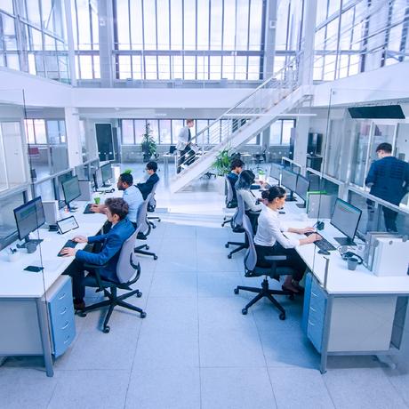 Ventas navideñas ¿Están preparadas las tiendas oscuras para el peak de conexiones? Conceptual Netline