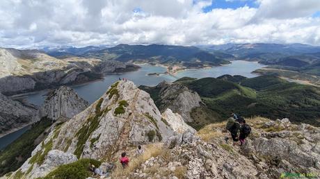 Iniciando descenso desde el Pico Gilbo