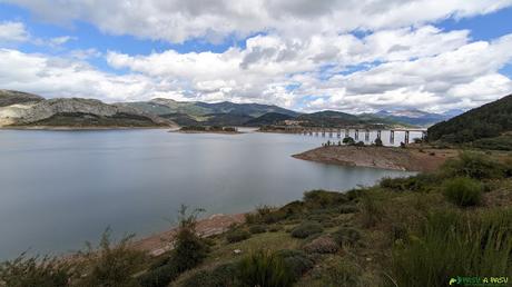 Vista del puente de Riaño
