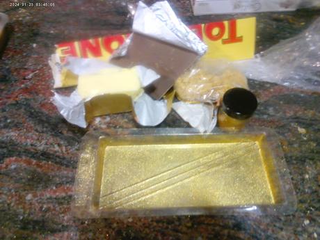 TURRÓN DE TOBLERONE