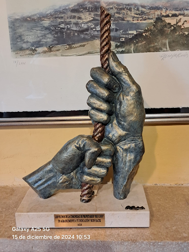 RECONOCIMIENTO A GABRIEL MONTESINOS En la Urbanización “R... RECONOCIMIENTO A GABRIEL MONTESINOS En la Urbanización “R...