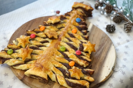 Árbol de Navidad de hojaldre y chocolate