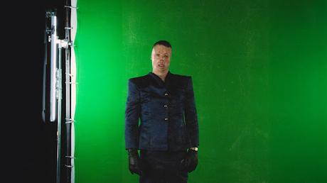 AL MARGEN -TODO ARDE