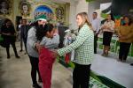 Soledad de Graciano Sánchez entrega juguetes y apoyos navideños a niños en rehabilitación