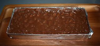 Turrones con quicos y cacahuetes