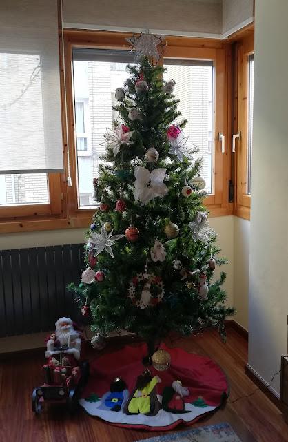 Luz y prosperidad: breve historia en imágenes del árbol de Navidad Luz y prosperidad: breve historia en imágenes del árbol de Navidad