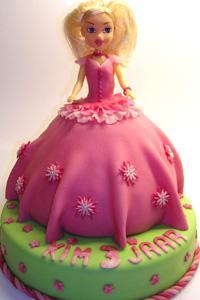 Paso a paso: Tarta barbie princesa