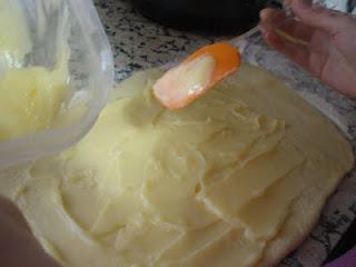 ROSENKUCHEN  DE CREMA