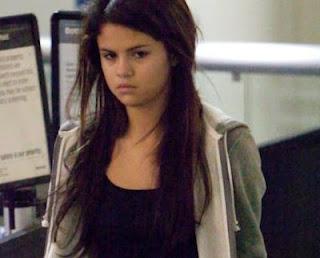 Selena Gómez se separa de su banda