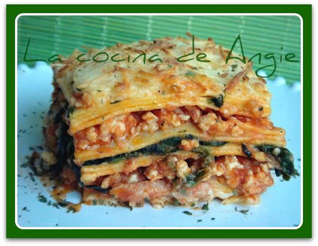 LASAÑA DE POLLO Y ESPINACAS