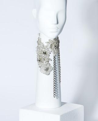 Un toque fashion en tu look de novia: collares Un toque fashion en tu look de novia: collares