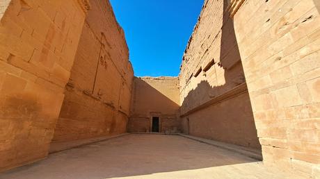 IRAK: LA ANTIGUA CIUDAD DE HATRA