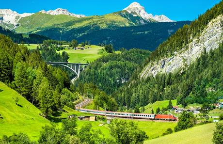 10 de los viajes en tren más pintorescos de Europa Ferrocarril del Brennero