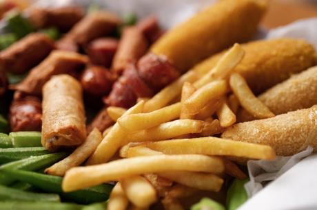 Alimentos inflamatorios para el cuerpo que deberías evitar en tu dieta