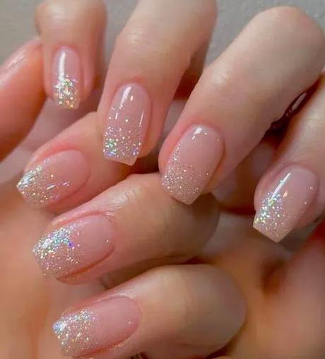 Nail art uñas glitter significado año nuevo dorado plateado rojo, verde estrellas estrellas perlas doradas ideas paso a paso holograficas