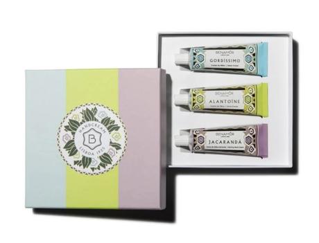 Regalo útil y resultón, cofre cremas de manos en Mumona