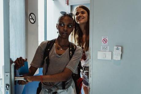 Tu guía definitiva para explorar hostal calle avila madrid con estilo.