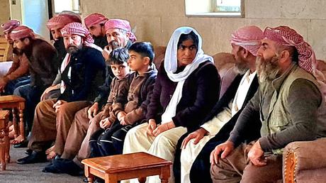 IRAK : LALISH Y LOS YAZIDÍES IRAK : LALISH Y LOS YAZIDÍES