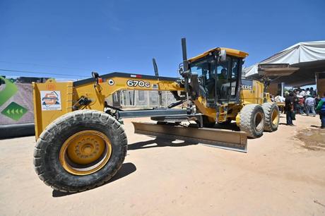 Ricardo Gallardo Cardona anuncia mayor inversión en infraestructura, salud y educación para 2025