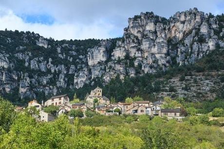 Casas incrustadas en roca: qué ver en Setenil de las Bodegas Casas incrustadas en roca: qué ver en Setenil de las Bodegas