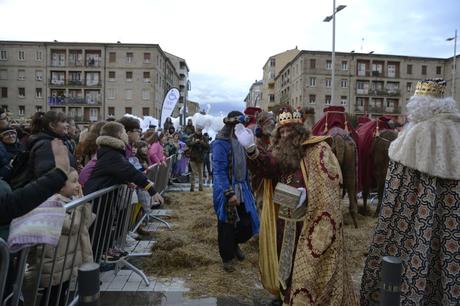 La previsión de mal tiempo adelanta algunas Cabalgatas de Reyes mientras otras serán el domingo con cambios