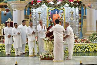 Presentación del logotipo del centenario | Lanzamiento oficial de las celebraciones del centenario de Bhagavan | 1 de enero de 2025