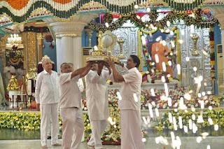 Presentación del logotipo del centenario | Lanzamiento oficial de las celebraciones del centenario de Bhagavan | 1 de enero de 2025
