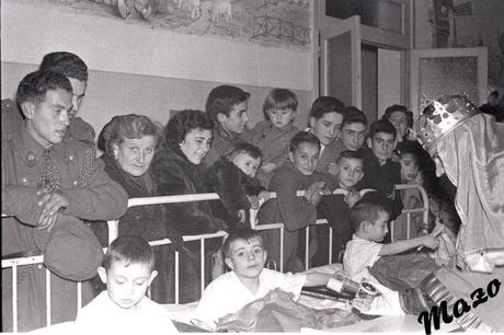 Visita de los Reyes Magos a los niños ingresados en el Hospital Santa Clotilde