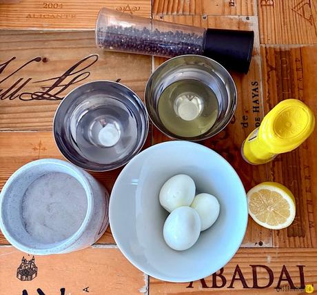 Mayonesa de huevos cocidos, una forma rápida y segura de tener una mayo de 10! Mayonesa de huevos cocidos, una forma rápida y segura de tener una mayo de 10!