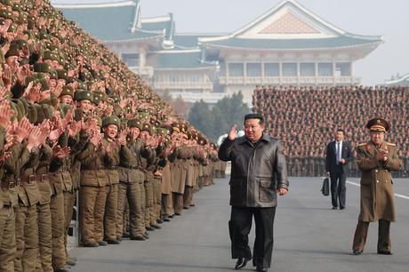 Corea del Norte confirma el lanzamiento de un «nuevo» misil balístico hipersónico de alcance intermedio