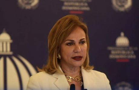 Renuncia Milagros Germán al cargo de ministra de Cultura.