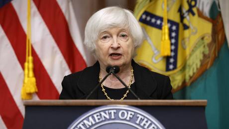 EEUU actuará si China apoya a Rusia en conflicto con Ucrania.