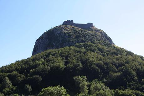 Edén en Montségur, Francia