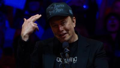 Elon Musk levanta todo tipo de especulaciones y sospechas. Elon Musk levanta todo tipo de especulaciones y sospechas.