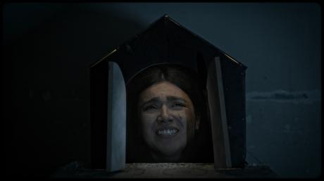 Un paisaje fantasmagórico y emocional: Aún Lavanda estrena su nuevo video «Trizadura» fd9429cd-b900-150a-f363-e520ef817ce0