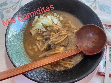 SOPA VEGANA ESTILO ORIENTAL SOPA VEGANA ESTILO ORIENTAL