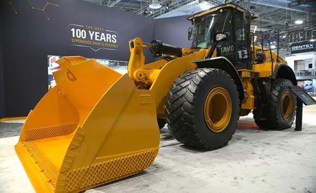 Caterpillar celebra los próximos 100 años de innovación en CES 2025 Caterpillar celebra los próximos 100 años de innovación en CES 2025