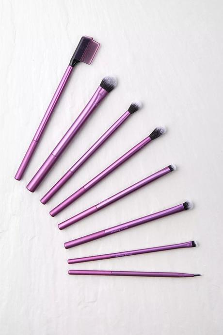 Todo lo que debes saber sobre el uso de tus brochas Todo lo que debes saber sobre el uso de tus brochas