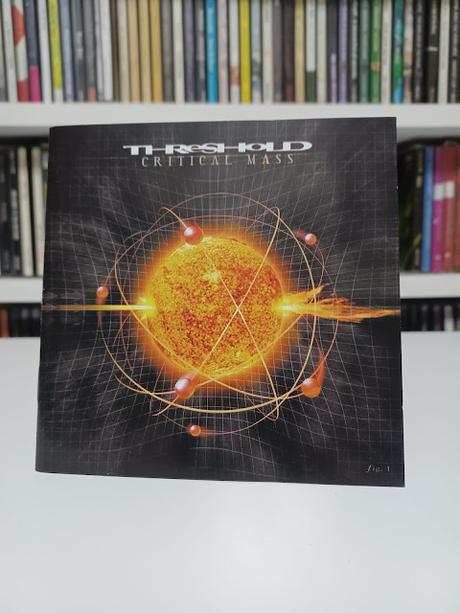 THRESHOLD: CRITICAL MASS (2002) THRESHOLD: CRITICAL MASS (2002)