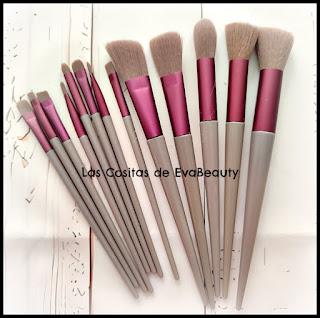 Mis regalos de navidad y reyes 2024 set de brochas Mis regalos de navidad y reyes 2024 set de brochas beauty belleza makeup maquillaje blog de belleza blogger beautyblogger microinfluencer nuevo new post