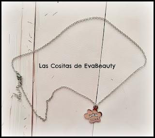 Mis regalos de navidad y reyes 2024 collar patita perro Mis regalos de navidad y reyes 2024 collar patita perro blogger blog de belleza beautyblogger microinfluencer nuevo new post