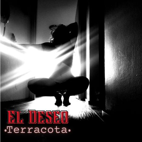 Teresa Terracota presenta ‘Lo Etéreo’ y ‘El Deseo’, música para reflexionar, acompañar y sanar Teresa Terracota 14