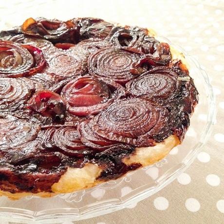 tarta invertida de cebolla y ricota