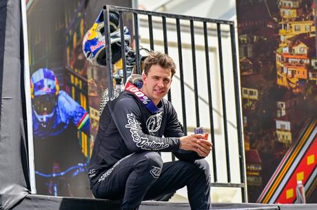 Pedro Burns listo para Andes Pacífico: «Soy el único chileno que ha ganado la carrera y con todo» Pedro Burns