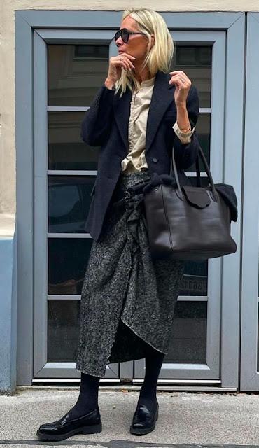 UN LOOK PARA CADA DIA DE LA SEMANA (406).-