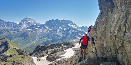 Pointe de Drône (2.948  m.) desde el Col Grand St. Bernard
