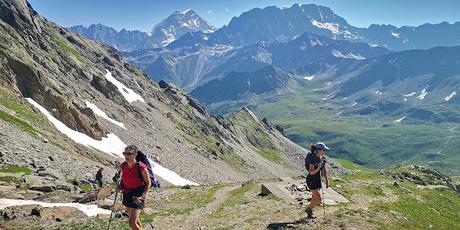 Pointe de Drône (2.948  m.) desde el Col Grand St. Bernard