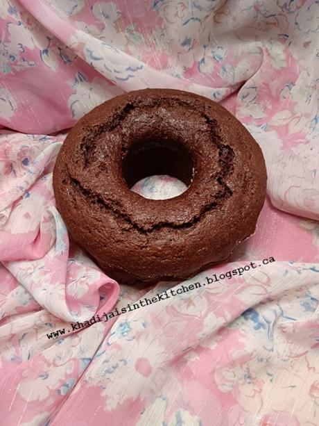 GÂTEAU À LA BANANE ET AU CHOCOLAT / CHOCOLATE BANANA CAKE / BIZCOCHO DE CHOCOLATE Y BANANA / كيك الموز والشوكولاتة